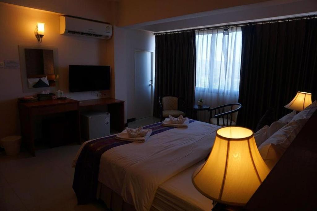 Sirimathani Hotel Loei Exterior photo