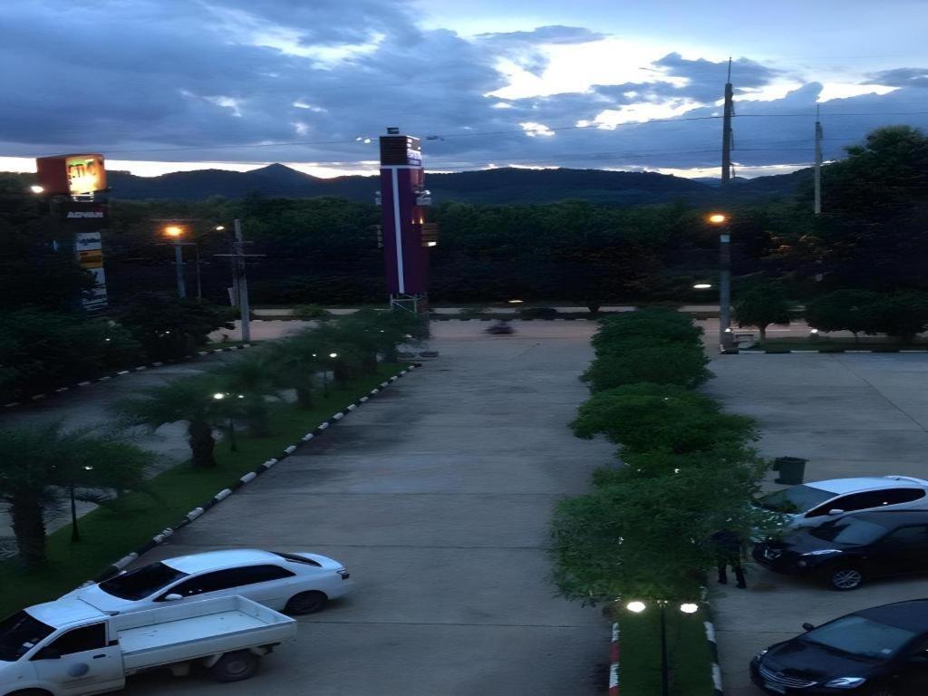 Sirimathani Hotel Loei Exterior photo