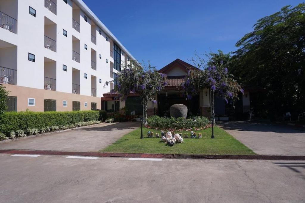 Sirimathani Hotel Loei Exterior photo